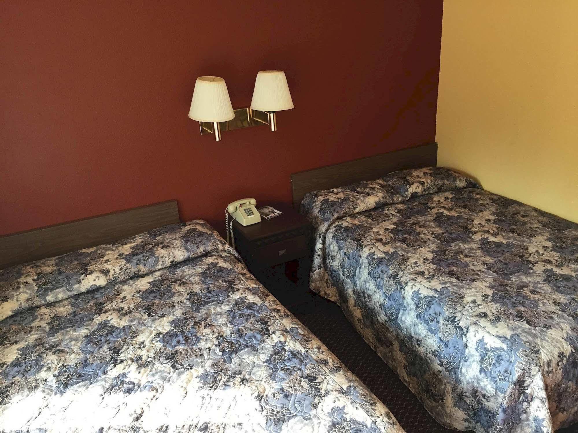 Super 7 Inn Little Rock Zewnętrze zdjęcie